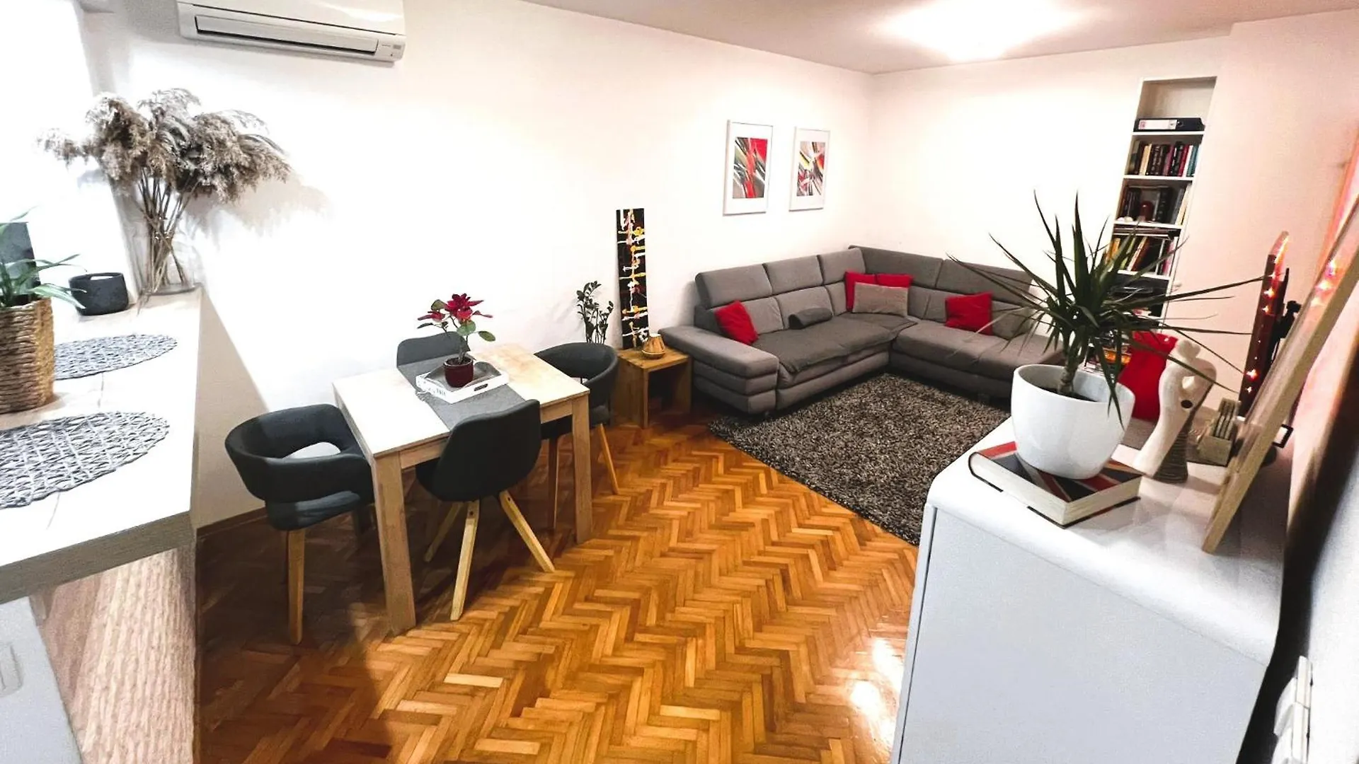 Mm Split Apartment - 5 Min By Car To The Beach & City Center - Free Public Parking 0*,