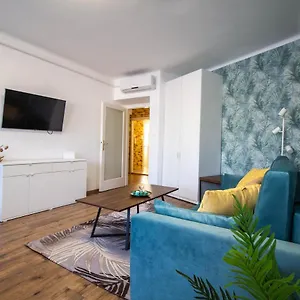 https://buda-budapest.inbudapesthotels.com